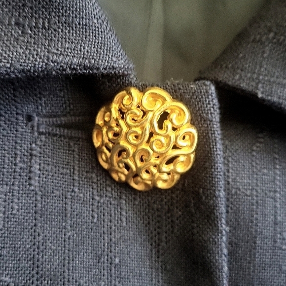 Petite Sophisticate Blazer – 1980s/1990s - Picture 5 of 7